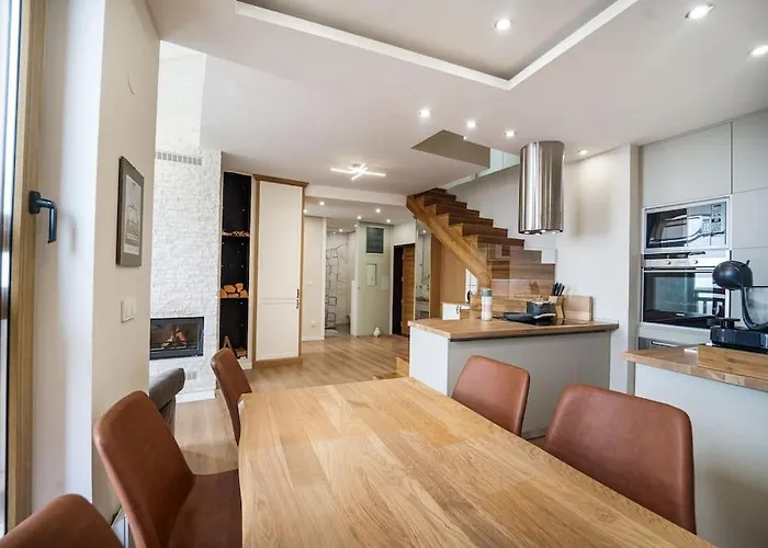 Apartmán Host2u Penthouse Sauna, Jacuzzi, Fireplace Bansko