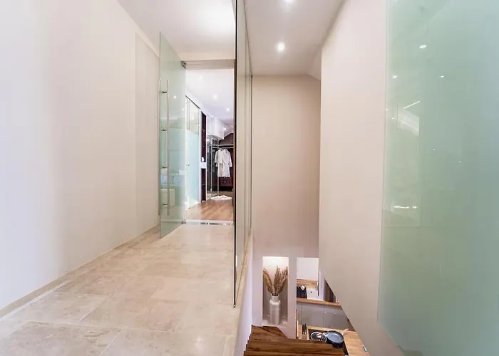 Host2u Penthouse Sauna, Jacuzzi, Fireplace Apartmán Bansko