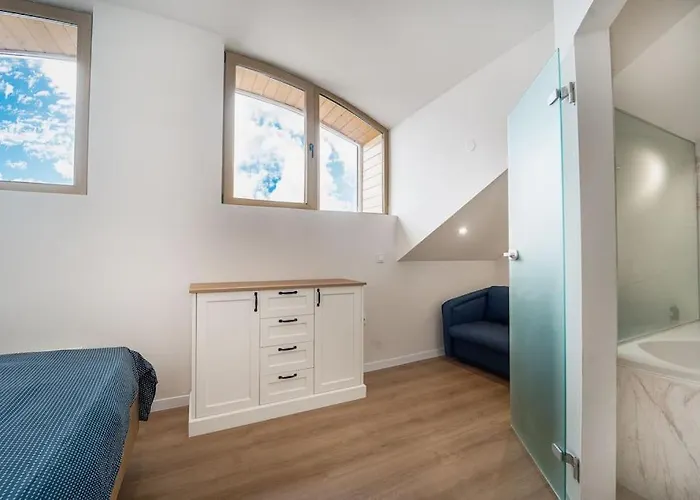 Apartmán Host2u Penthouse Sauna, Jacuzzi, Fireplace *