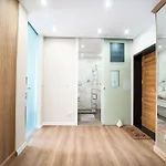 Apartamento Host2u Penthouse Sauna, Jacuzzi, Fireplace *