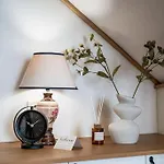 Apartamento Host2u Penthouse Sauna, Jacuzzi, Fireplace