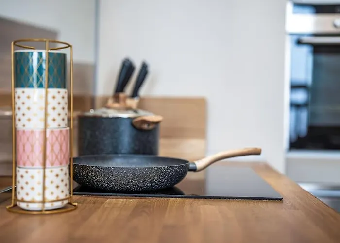 Host2u Penthouse Sauna, Jacuzzi, Fireplace Apartament Bansko